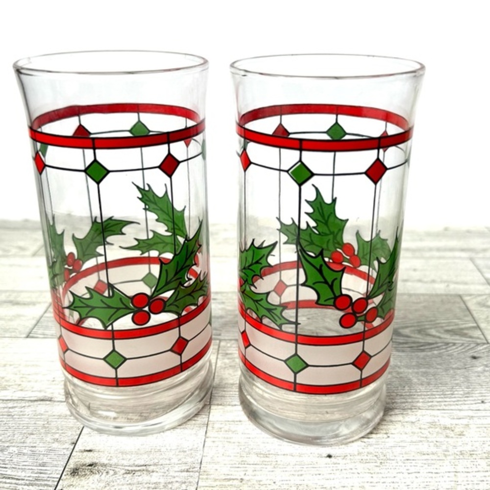 Set of 2 Vintage Libbey Glass Windowpane Holly and Berries 16-Ounce Tumblers